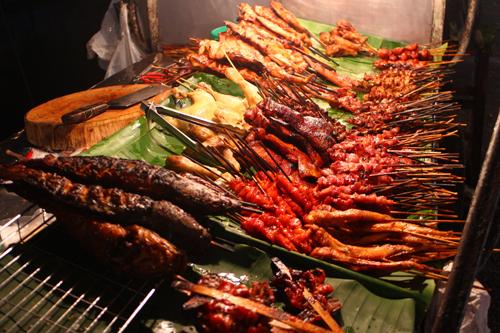 10 món ăn vặt du khách yêu thích ở Lào