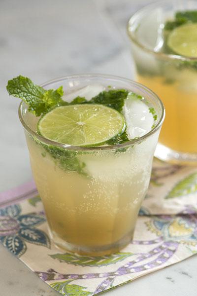 10 phút cho ly cocktail Mojito truyền thống