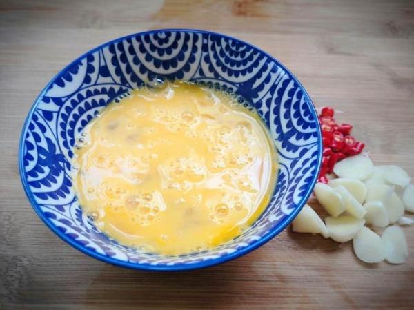 10 phút làm món trứng chiên đậu Hà Lan, món ăn 