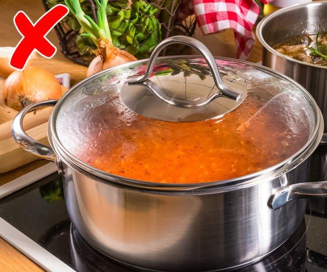 10 sai lầm khi nấu ăn gây nguy hiểm cho sức khỏe