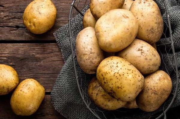 5 mẹo đơn giản giúp bảo quản khoai tây tươi lâu, không bị mọc mầm