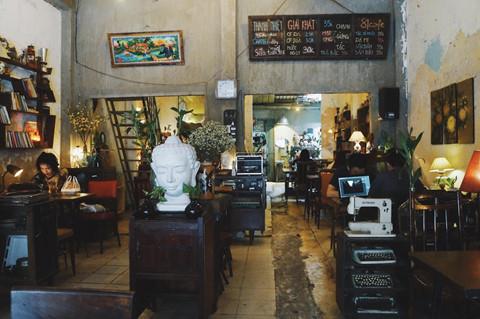 5 quán cà phê cho người hoài cổ ở Sài Gòn