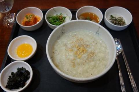 Có gì trong thực đơn bữa ăn của người Triều Tiên?