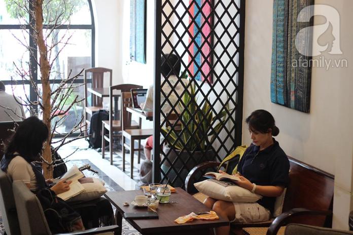 9 quán cà phê xinh yêu có đồ uống ngon để hẹn hò dịp 20/10 ở Sài Gòn