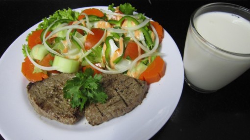 Beefsteak & Salad rau củ