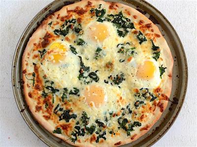 Bữa sáng làm pizza trứng ăn vừa ngon vừa đủ chất