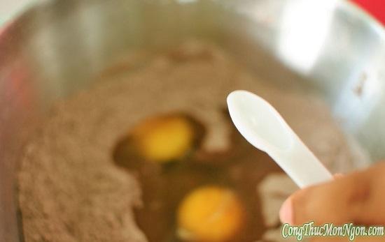 Cách làm bánh chocolate xốp cực kì thơm ngon