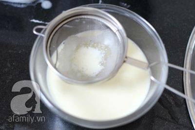 Cách làm bánh cuốn trứng bằng chảo ngon mê ly