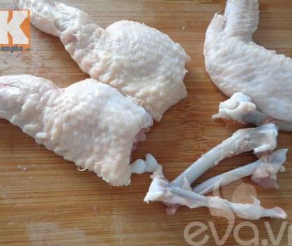 Cách làm món cánh gà nhồi thịt sốt nước mắm vừa ngon, vừa lạ đầy hấp dẫn