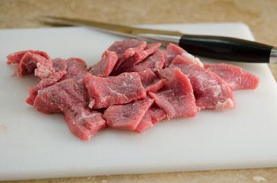 Cách làm món canh rong biển thịt bò ngon lạ miệng