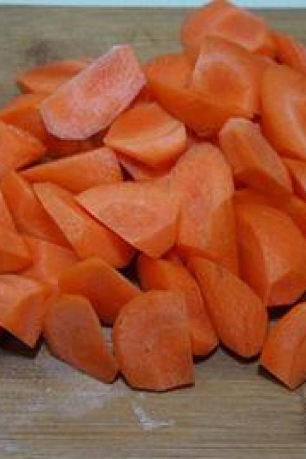 Cách làm món sườn kho cà rốt kiểu mới, thơm mềm khó cưỡng