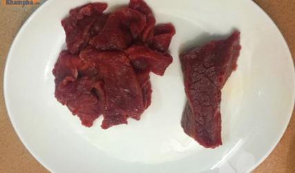 Cách làm món thịt bò cuộn nấm kim châm nướng siêu ngon