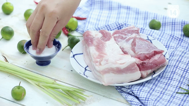 Cách làm món thịt chiên lắc quất, đảm bảo ngon bá cháy