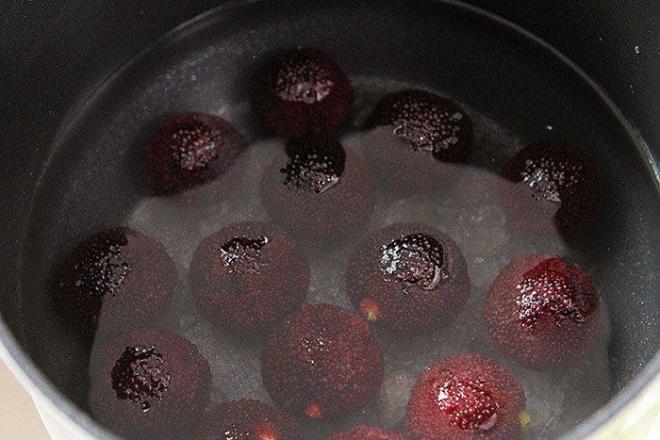 Cách làm nước thanh mai chua chua ngọt ngọt, tươi mát, giải nhiệt nắng nóng