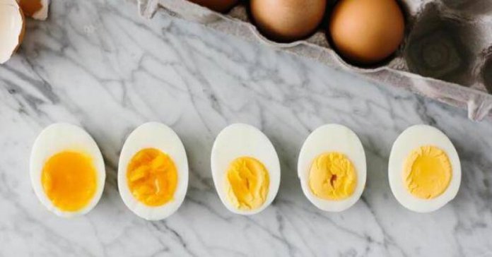 Cách luộc trứng chuẩn, muốn ăn lòng đào cỡ nào cũng dễ làm