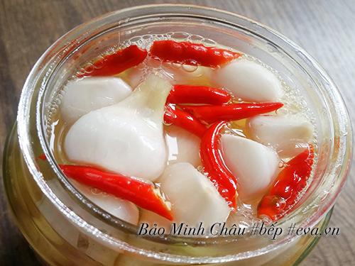 Cách muối dưa hành chua ngon chỉ 5-6 ngày là ăn được