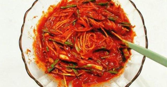 Cách muối kim chi cải thảo giòn chua cay đúng vị Hàn Quốc