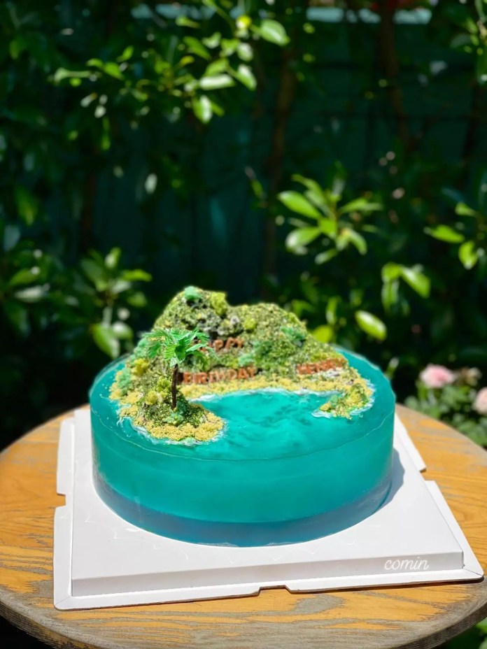 Chiếc bánh sinh nhật của Subeo nhà Hà Hồ khiến cõi mạng trầm trồ, tác giả chia sẻ công thức ở đây