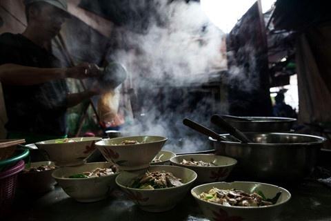 Cùng food blogger Bà Chúa Vỉa Hè 'diệt sạch' ẩm thực Thái Lan