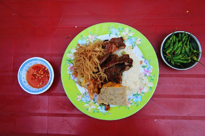 "Điểm mặt" món ăn nổi tiếng có tên độc, lạ ít người biết ở Việt Nam