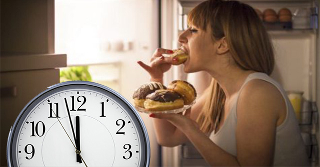 Ham ăn đêm nhưng lại ghét tăng cân: 13 thực phẩm sau sẽ chiều cái bụng đói trái khoáy của bạn