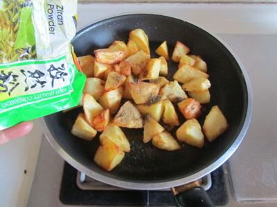 Học cách làm 2 món ăn vặt ngon ngất ngây từ... khoai tây!