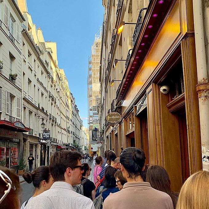 Kỳ Duyên thăm 'tiệm kem Song Hye Kyo' ở Paris