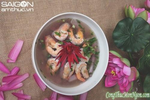 Lạ miệng, thanh mát canh bông súng nấu tôm