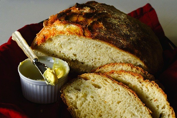 Làm bánh mỳ mềm ngon mà không cần nhào bột
