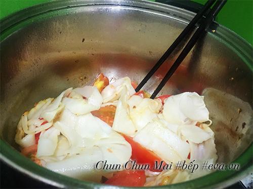 Lẩu cá măng chua ngon tuyệt cho dịp Tết Dương lịch