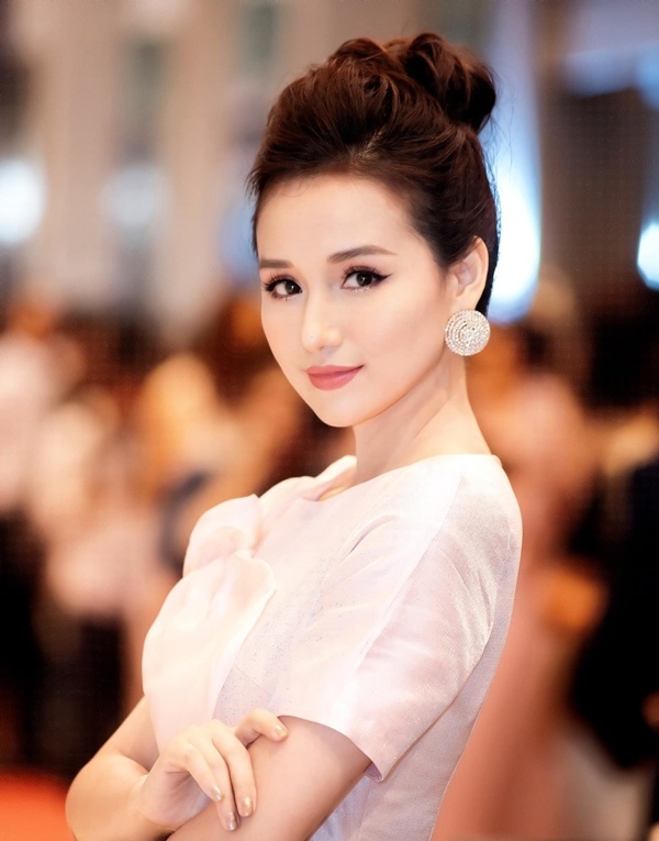 Loạt món ăn ngon nức nở của nữ diễn viên Lã Thanh Huyền khiến dân mạng ứa nước miếng xuýt xoa