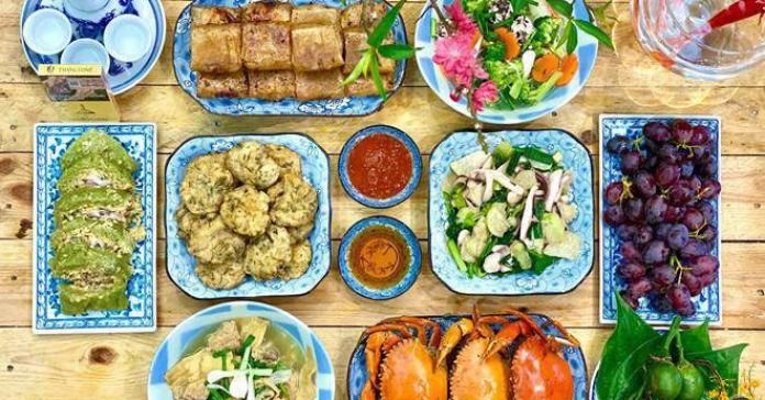Mẹ Hà Nội tiết lộ tuyệt chiêu nấu ăn ngày Tết nhàn tênh, chẳng hề lo sợ