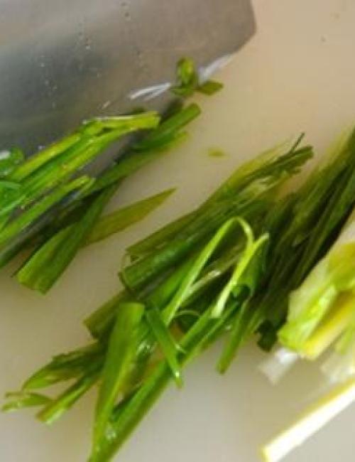 Mì xào nước tương Quảng Đông – Món ăn đặc trưng của ẩm thực Trung Hoa