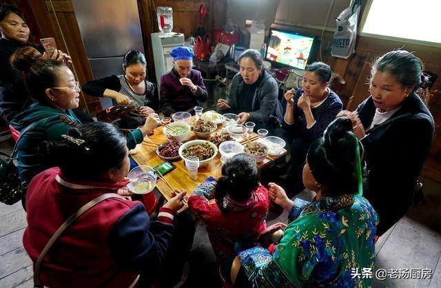 Món khai vị "kinh khủng" nhất Trung Quốc, đến người bản địa cũng không dám ăn