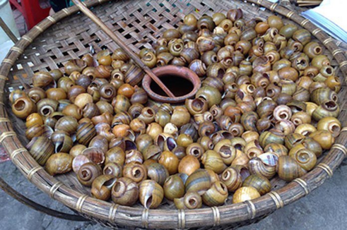 Những hàng bún ốc lâu năm, ngon nức tiếng ở Hà Nội