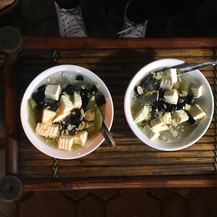 Những món ăn chỉ từ 10.000 đồng 'chống' lại đợt nóng kỷ lục ở Hà Nội