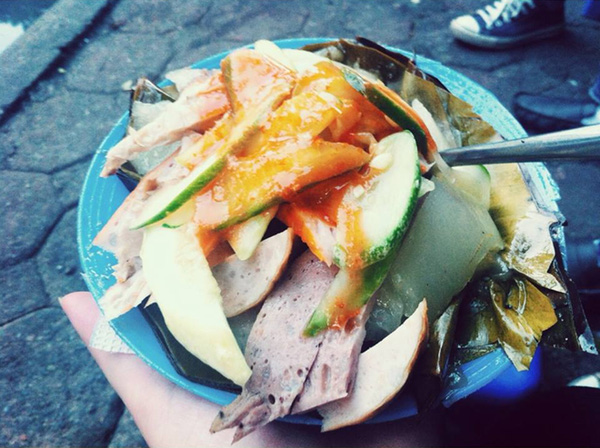 Những món ăn vặt quanh phố cổ Hà Nội