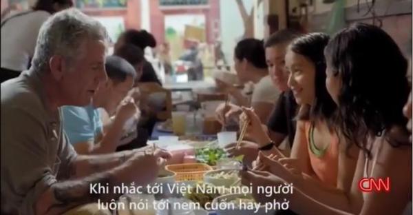 Những quán ăn Việt ghi dấu chân Anthony Bourdain, người đầu bếp đưa ấm thực Việt ra thế giới