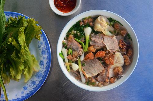 Quán ăn gốc Hoa lâu năm nhất thành phố biển Quy Nhơn