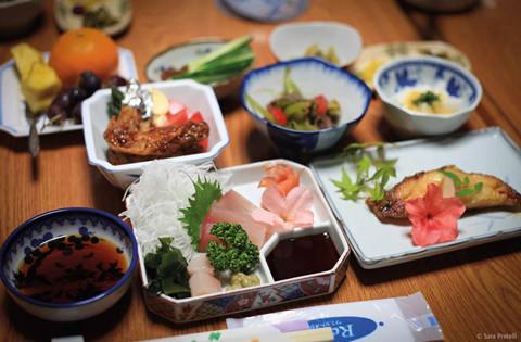 Quy tắc tam ngũ và số 5 bí ẩn trong ẩm thực Nhật Bản
