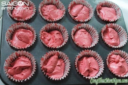 Red velvet cupcake - chiếc bánh đỏ nhung đầy quyến rũ