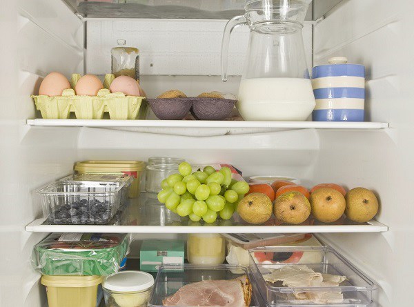 Sai lầm khi dùng tủ lạnh, màng bọc thực phẩm bảo quản đồ ăn khiến vi khuẩn sinh sôi