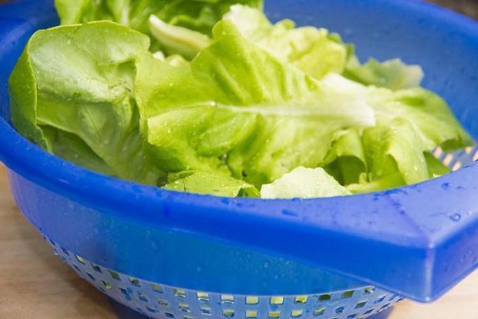 Salad bơ dưa chuột thanh mát cho ngày oi nóng