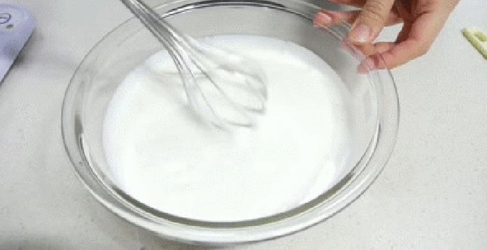 Sour Cream - linh hồn món trứng khuấy ngon nhất quả đất từ Gordon Ramsay