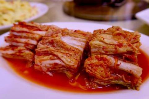 Súp thịt chó, nghêu nướng xăng và 10 món ăn Triều Tiên gây thương nhớ