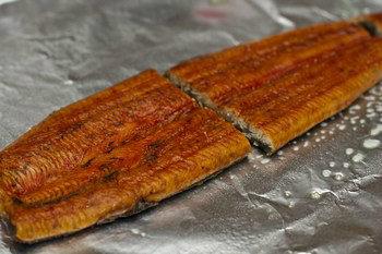 Thèm chảy nướng miếng với cơm lươn nướng kiểu Nhật