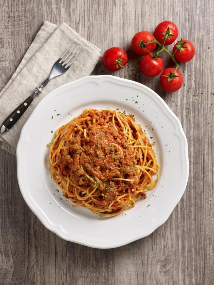 Trải nghiệm món Ý dậy vị sốt cà chua 'nhà trồng được'