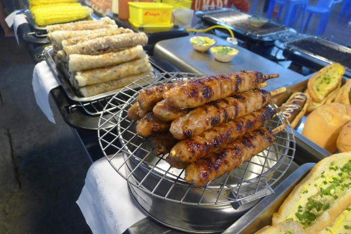 Trải nghiệm thiên đường ẩm thực tại chợ đêm Phú Quốc