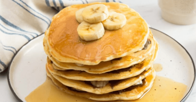 Cách làm bánh pancake mềm xốp đơn giản cả người lớn và bé đều thích