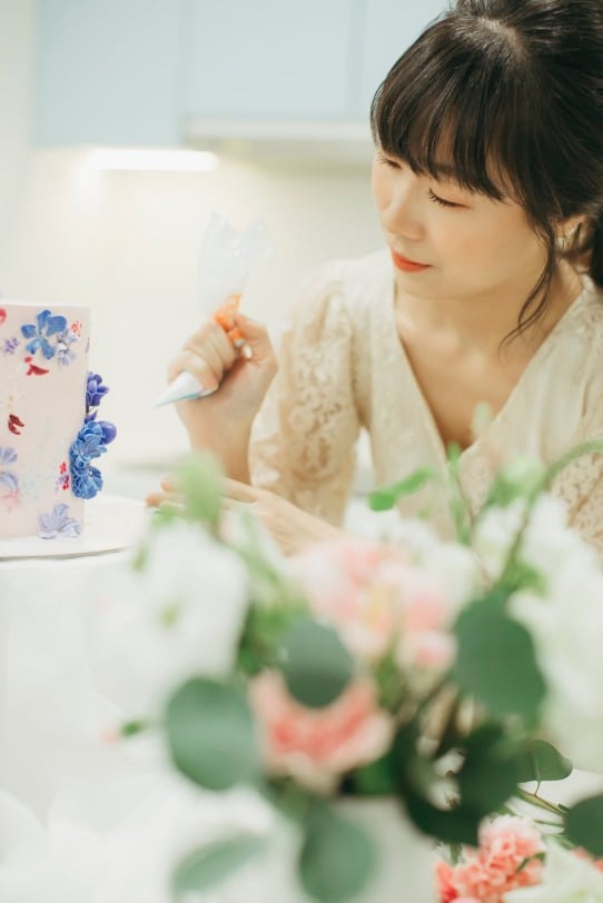 Xuýt xoa trước loạt bánh kem hoa đẹp tựa tranh vẽ của nàng 8X Hà thành